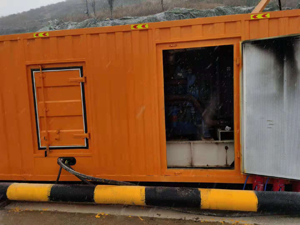肇庆发电机出租 柴油发电机组电压低报警怎么办？