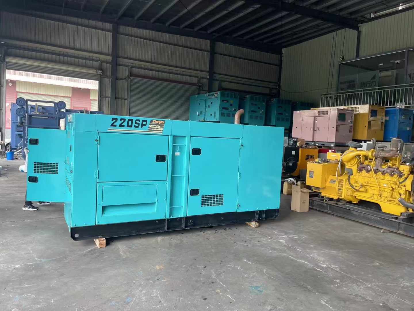 肇庆800kW 柴油发电机的输出电流波动范围是多少？